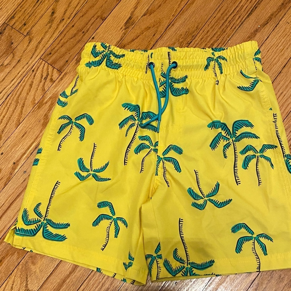 Old Navy swim Shorts in Yellow with Green Palm Design